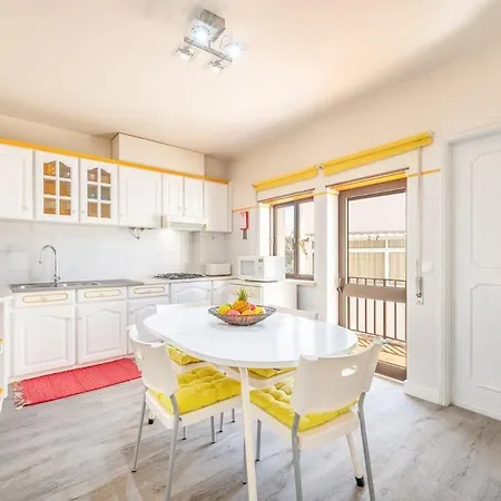 Guestready - Sunnyside And Blue Sea Views * Nazaré